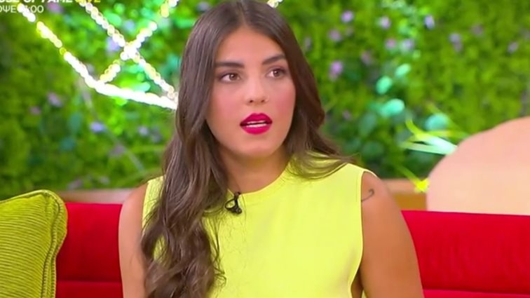 Πυρ και μανία έγινε η Άννα Μαρία Βέλλη με Βαρθακούρη και Μαλέσκου: &quot;Ξεπλένουμε ανδρείκελα&quot;