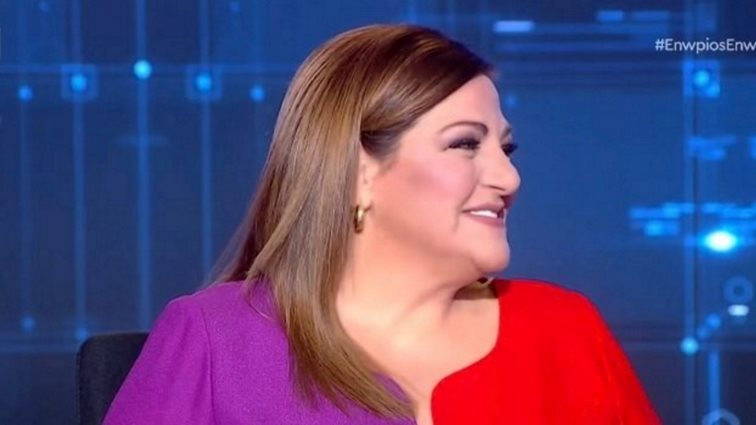 Ενώπιος Ενωπίω | Η εξομολόγηση της Δανάης Μπάρκα &quot;λύγισε&quot; τη Βίκυ Σταυροπούλου: &quot;Τα τραύματα μετατράπηκαν σε θαύματα&quot;