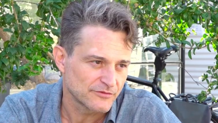 Γιώργος Καραμίχος: &quot;Είναι πολύ δύσκολο να δικαιωθεί το θύμα στην Ελλάδα και για αυτό φοβάται να μιλήσει&quot;