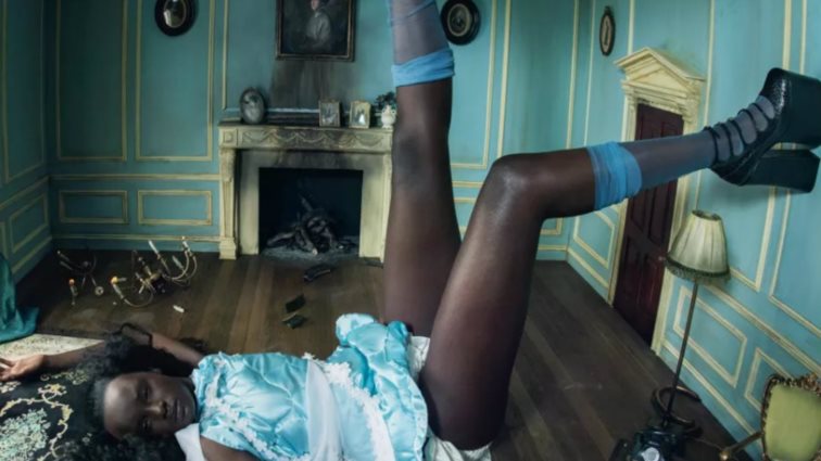 Χωρίς το hot ημερολόγιο της Pirelli το 2021 : Δωρίζει 100.000€ για τον κορονοϊό