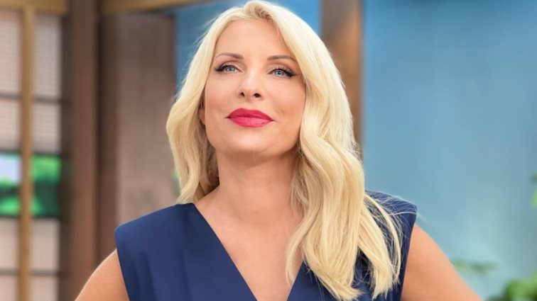 Η Ελένη Μενεγάκη μοιράστηκε την περιπέτεια της το πρωί της Παρασκευής