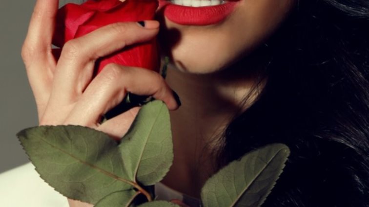 Beauty SOS: Να πώς θα εντυπωσιάσεις τον σύντροφό σου την ημέρα του Αγίου Βαλεντίνου: Βρήκαμε μια super λύση ομορφιάς για εσένα!