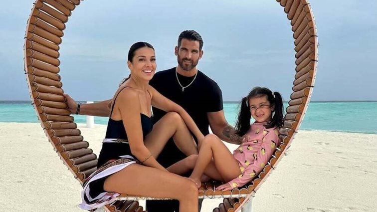 Η Μελίτα Παύλου έχει γενέθλια! - Η οικογενειακή φωτογραφία με τους γονείς της Ελένης Χατζίδου