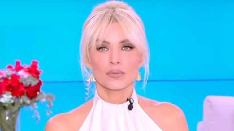 Κατερίνα Καινούργιου: "Όταν ακούω για θέμα υγείας, μετά από αυτό που συνέβη στη μητέρα μου..."