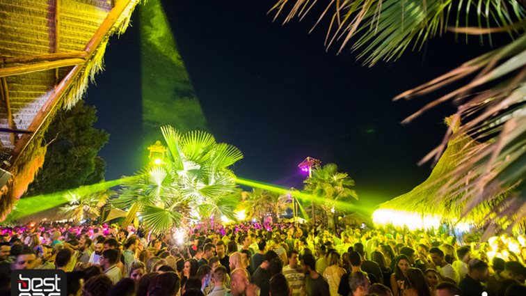 BEST 92.6: Όσα έγιναν στο μεγάλο Summer Party στο Bolivar Beach Bar