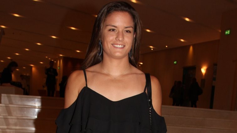 Μαρία Σάκκαρη: "Περπατάω στο δρόμο και κοιτάζω πίσω μου γιατί φοβάμαι"