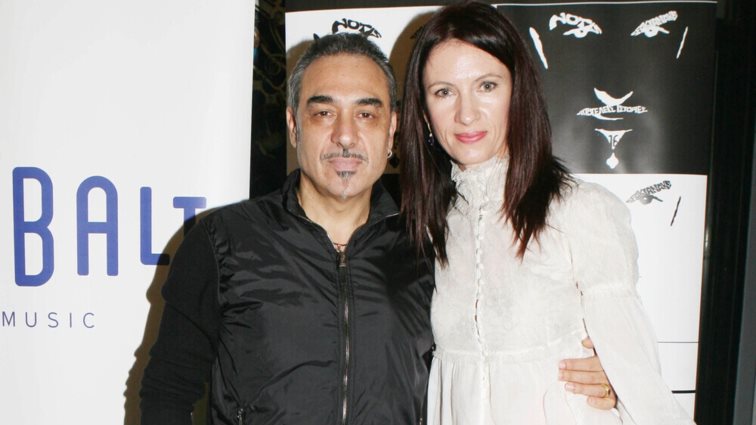 Ο Νότης Σφακιανάκης σε συντριβή μετά τον θάνατο της συζύγου του - Δεν πήγε στο νοσοκομείο