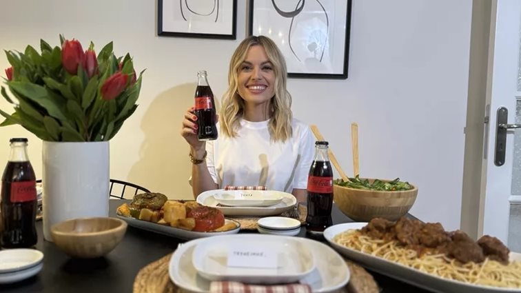 Όταν η Τόνια Κούμπα ετοιμάζει το απόλυτο κυριακάτικο τραπέζι!