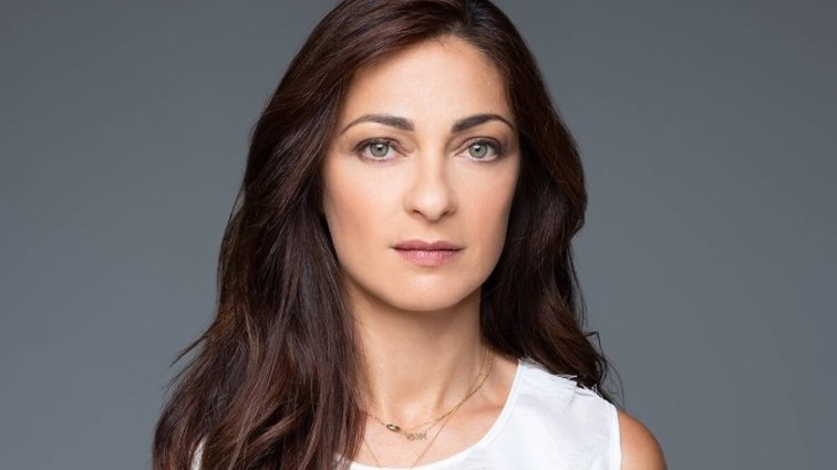 Έμιλυ Κολιανδρή: Η αιχμηρή δήλωση για τις «Άγριες Μέλισσες» &amp; τα νούμερα τηλεθέασης απέναντι στο «Έρωτας Μετά»