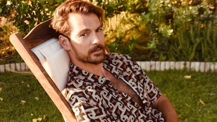 Ο Γιάννης Κουκουράκης ποζάρει ιδρωμένος και γίνεται το eye cancy της ημέρας