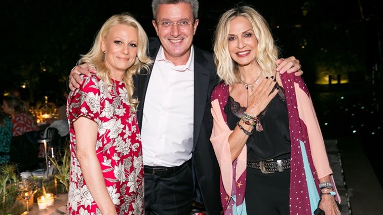 Κρίστυ Τσολακάκη | Νίκος Χατζηνικολάου | Άννα Βίσση: Πού τους εντόπισε ο φωτογραφικός φακός;