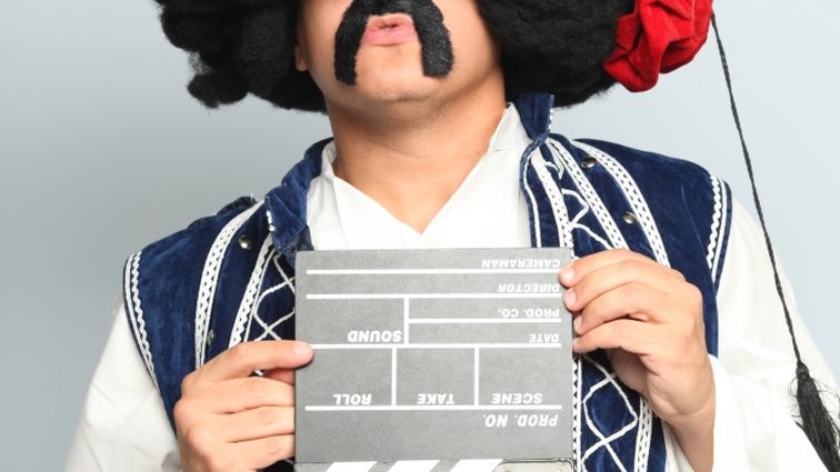 Ελληνοφρένεια: Μία ακόμα guest εμφάνιση για χάρη του... Μπαλούρδου &amp; μία συνέντευξη στον Τσολιά που θα συζητηθεί!