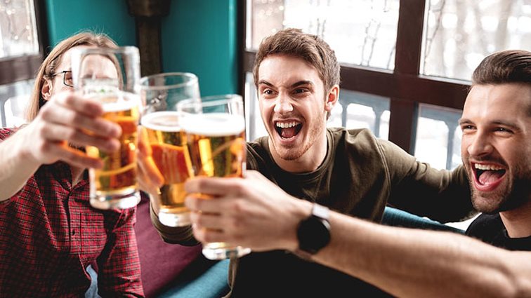 This Is A Drunk World: Ποιες είναι οι πιο ακριβές πόλεις στον κόσμο για να πιεις μπύρα
