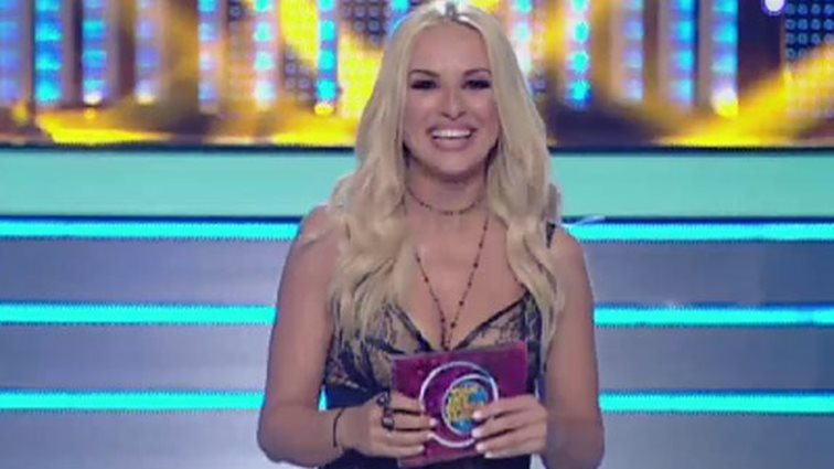 Your Face Sounds Familiar: Το πέμπτο live show: Η έναρξη &amp; η guest εμφάνιση του Θανάση Αλευρά