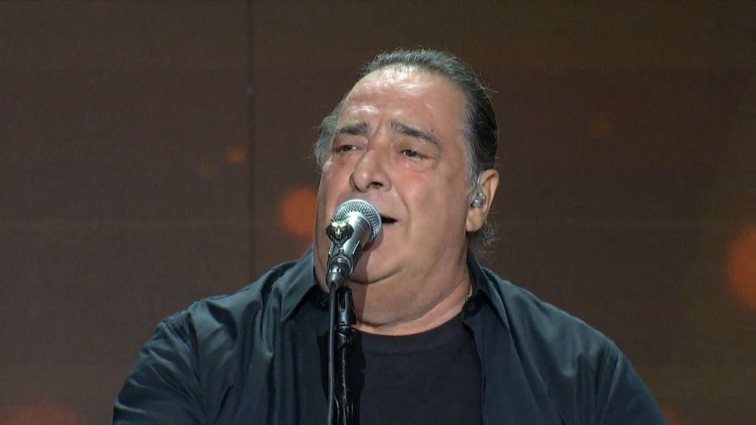 Έφυγε από τη ζωή ο Βασίλης Καρράς