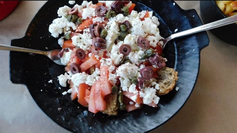 Taste Atlas: Η καλύτερη σαλάτα του κόσμου είναι ελληνική - Και δεν είναι η χωριάτικη