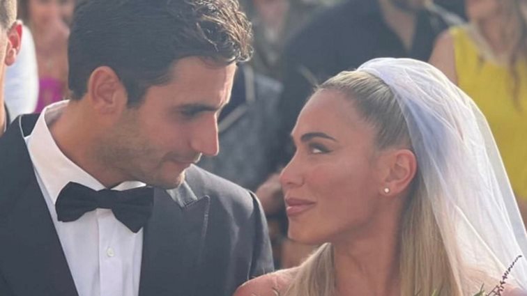 Παντρεύτηκαν Konnie Μεταξά &amp; Μάριος Καπότσης! Φωτογραφίες και βίντεο από τον γάμο τους στα Χανιά