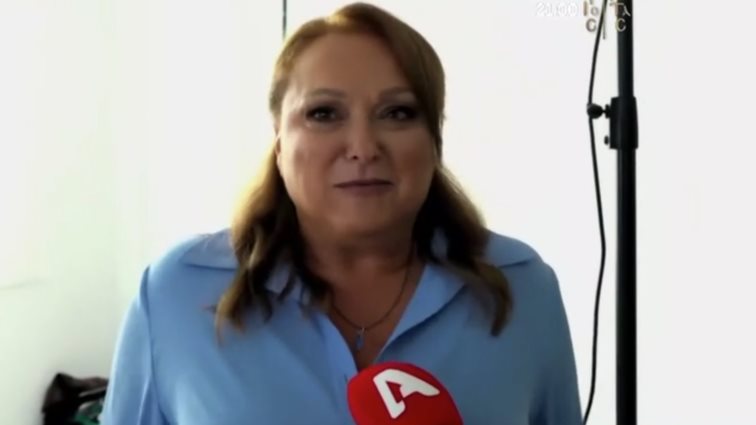 Αντέδρασε η Ρένια Λουιζίδου: "Το είδα σ' έναν τίτλο λες και έχω πέσει στα ναρκωτικά. Για όνομα του Θεού!"