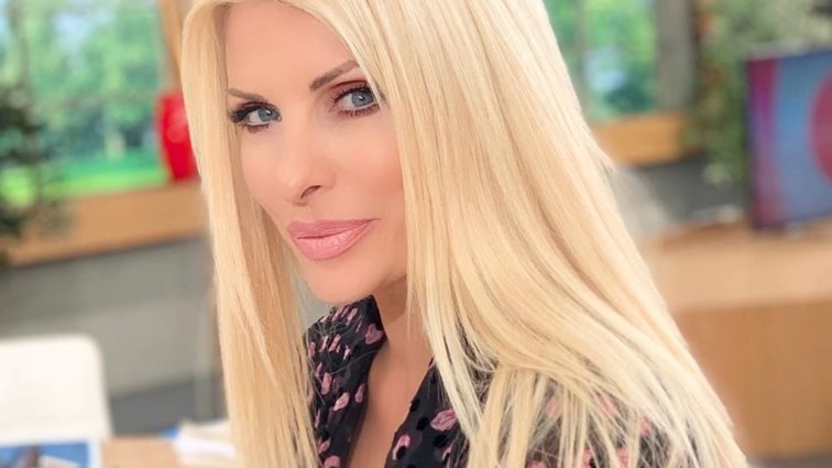 Ελένη Μενεγάκη: Πώς βρέθηκε κερδισμένη εν μέσω της καραντίνας λόγω κορονοϊού &amp; λίγο πριν αποχαιρετήσει τον Alpha;