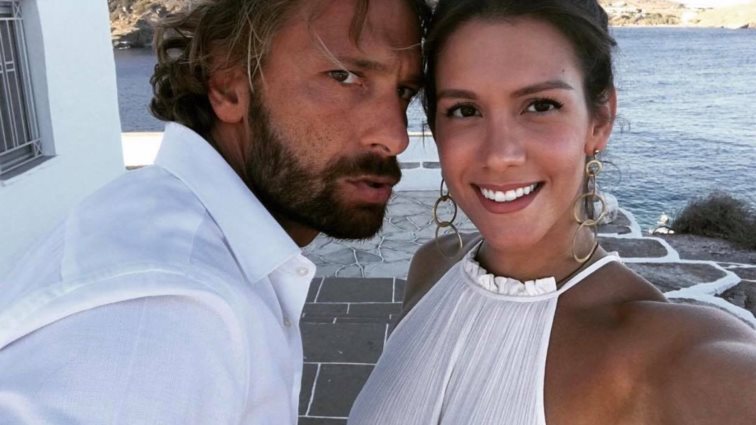 Γιάννης Μαρακάκης &amp; Νίκη Θωμοπούλου : Επέτειος για το ζευγάρι! Αδημοσίευτες φωτογραφίες από τον γάμο τους