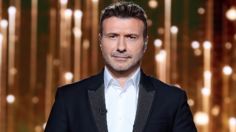 Γιάννης Πλούταρχος: &quot;Δεν ήμουν ένας πατέρας απών, δεν άφησα όλο το &quot;βάρος&quot; στη γυναίκα μου&quot;