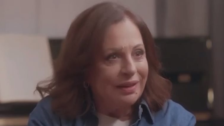 Χάρις Αλεξίου: &quot;Κι εγώ δεν ήθελα να πεθάνω, ακόμα και όταν διαγνώστηκε ο καρκίνος μου, είπα τι είναι αυτό τώρα;&quot;