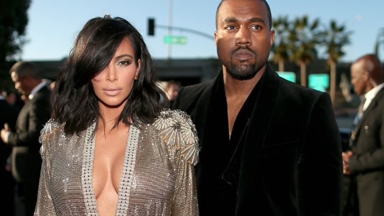 Kim Kardashian: Δείχνει για πρώτη φορά το πρόσωπο του γιου της