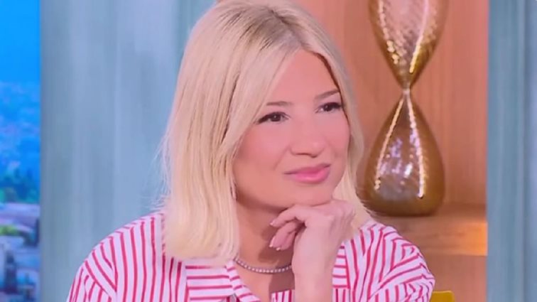 Δημόσιο ευχαριστώ από τη Φαίη Σκορδά: &quot;Ήταν η πρώτη μου συνάντηση για να έρθω εδώ...&quot;