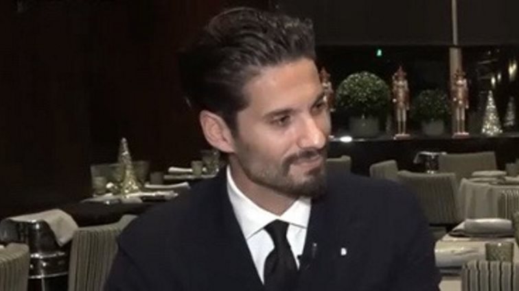 Ο Γιώργος Καράβας απαντά στα επικριτικά σχόλια: "Με την ίδια λογική όποιος εκτίθεται στην τηλεόραση είναι ναρκισσιστής"