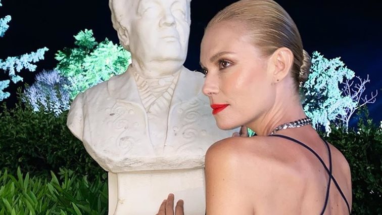 GNTM: Η Βίκυ Καγιά απαντά για τα ζευγάρια μέσα στο παιχνίδι