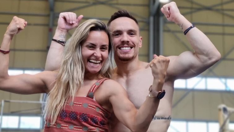 Η Βασιλική Μιλλούση δεν μπορεί να κρύψει την περηφάνια της για τον Λευτέρη Πετρούνια