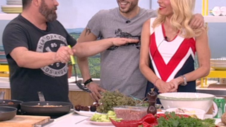 Ο Βασίλης Καλλίδης Στην Ελένη Μενεγάκη: Για πρώτη φορά στην εκπομπή μετά τη λήξη της συνεργασίας τους: Video