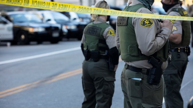 Νέο μακελειό στις ΗΠΑ: Τρεις νεκροί από πυρά στον χώρο στάθμευσης εκκλησίας στην Αιοβα - Αυτοκτόνησε ο δράστης