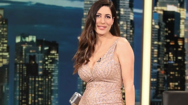 Φλορίντα Πετρουτσέλι: Η πρώτη τηλεοπτική εμφάνιση 1 μήνα μετά τη γέννηση του γιου της!