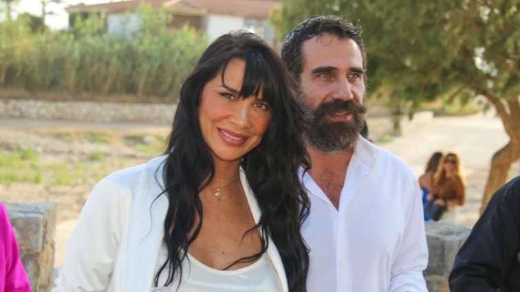 Η Πάολα full in love με τον Λάζαρο Βαφειάδη