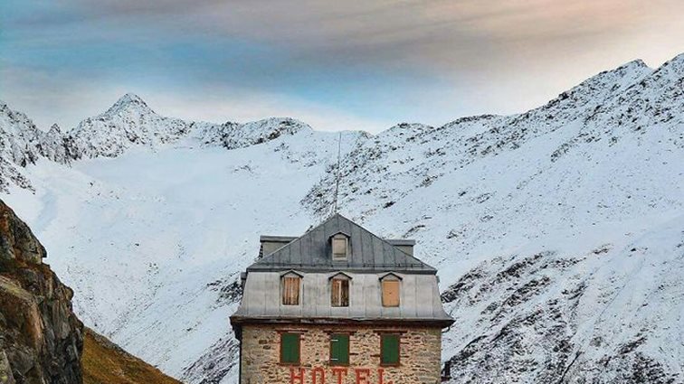 Αληθινά τοπία ή σκηνές από ταινίες του Wes Anderson;: Τι είναι αλήθεια τελικά;