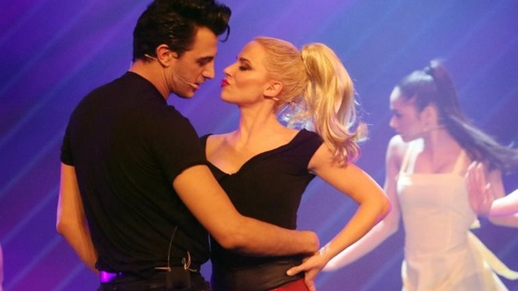 Grease: Η μεγάλη πρεμιέρα με Μπουλέ, Αναστασιάδη &amp; Κωστόπουλο! Ποιοι έδωσαν το «παρών»;