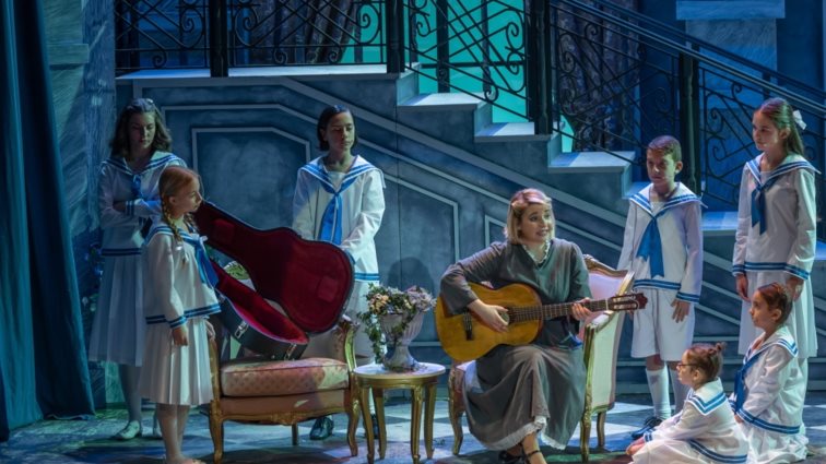 Η Μελωδία της Ευτυχίας | Για λίγες μόνο παραστάσεις στο &quot;Θέατρον&quot; του Κέντρου Πολιτισμού &quot;Ελληνικός Κόσμος&quot;