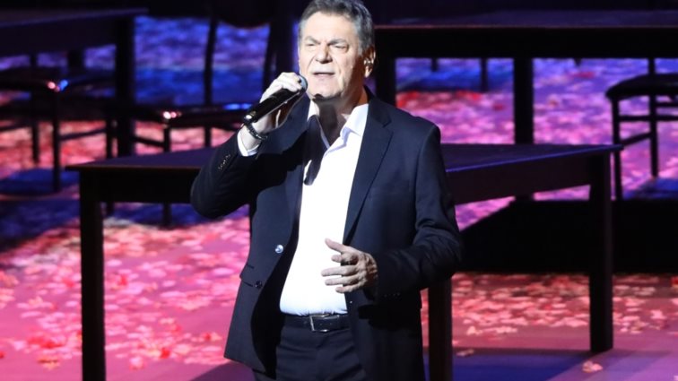 Άγγελος Διονυσίου: &quot;Ήταν και αδικία που μπήκε στη φυλακή - Ήταν αθώος ο πατέρας μου&quot;