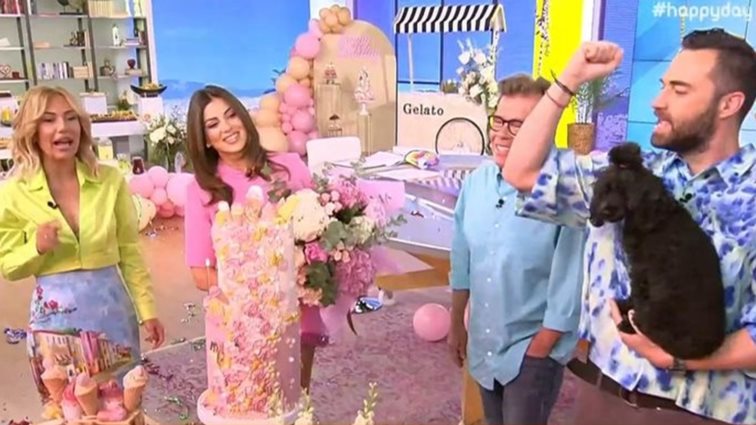 Η Σταματίνα Τσιμτσιλή έχει γενέθλια | Η έκπληξη που της ετοίμασαν οι κόρες της στο "Happy Day"