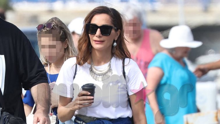 Δέσποινα Βανδή: Στη Μύκονο! Οι λόγοι της επίσκεψής της στο κοσμοπολίτικο νησί