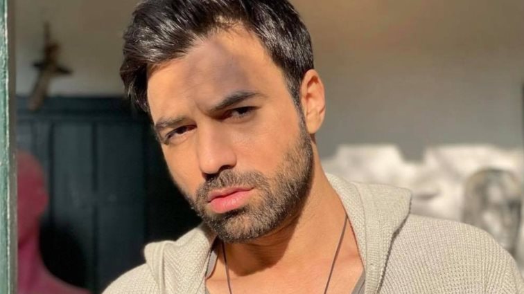 Ανδρέας Γεωργίου: "Σήμερα καίγεται η Ελλάδα και ο δημοσιογράφος αυτός αναρωτιέται αν είμαι γκέι"