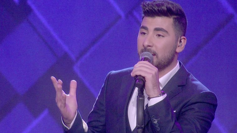 Ο Κωνσταντίνος Παντελίδης αποκαλύπτει πως έμαθε για τον θάνατο του αδελφού του