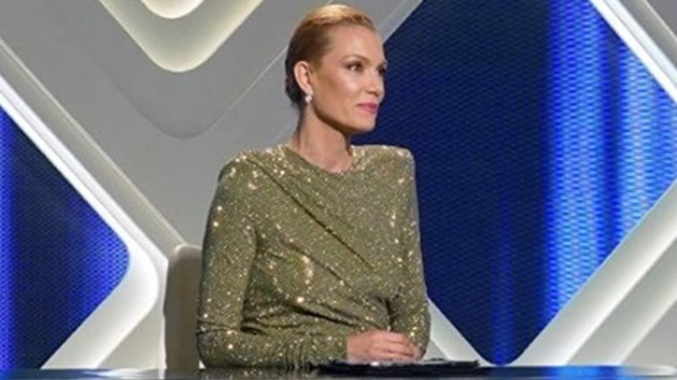 Η Βίκυ Καγιά φόρεσε το απόλυτο party dress