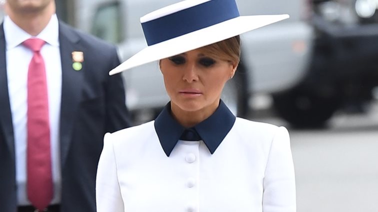 Melania Trump: Η chic εμφάνιση της στο παλάτι του Buckingham
