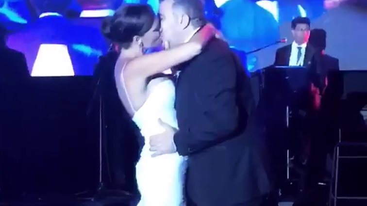 Αντώνης Ρέμος &amp; Υβόννη Μπόσνιακ: Όσα έγιναν στο πάρτι του γάμου τους!