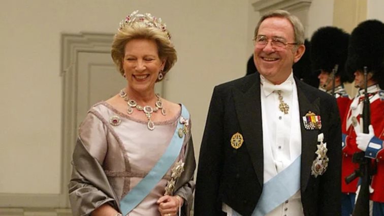 Greek Ruby Wreath | Όταν η Άννα Μαρία φόρεσε το μυθικό ελληνικό διάδημα από ρουμπίνια της βασίλισσας Όλγας