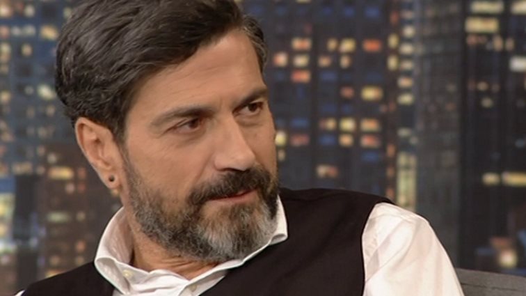 Κώστας Φαλελάκης: Η εξομολόγηση για τον Μηνά Χατζησάββα | Ο έρωτάς που κράτησε 25 χρόνια &amp; ο ξαφνικός θάνατος που τους χώρισε

