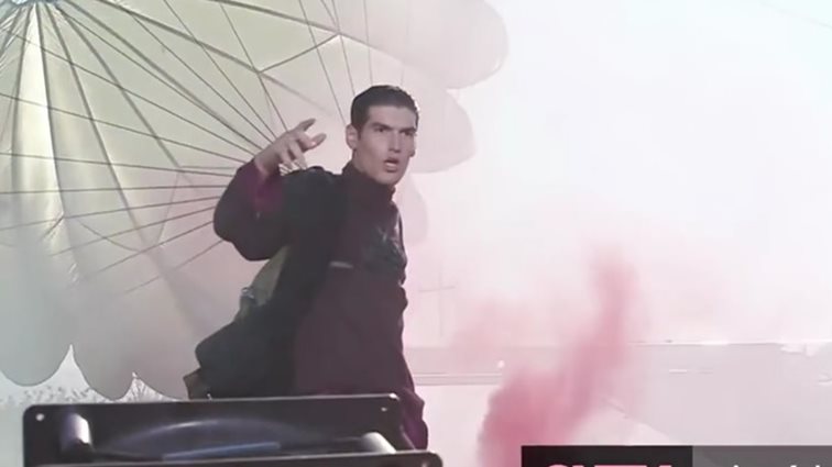 GNTM: Τα αλεξίπτωτα δεν θα σώσουν το φοβαρί από την «ελεύθερη πτώση» προς την αποχώρηση!