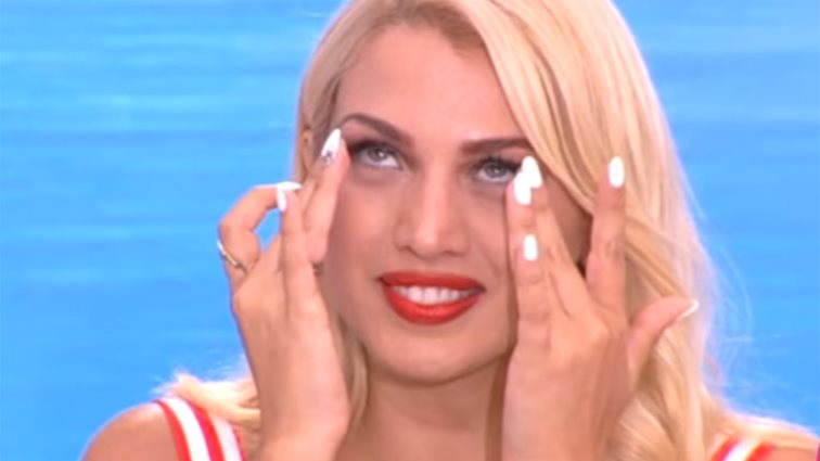 Κωνσταντίνα Σπυροπούλου: Το αποχαιρετιστήριο μήνυμα στους τηλεθεατές &amp; η συγκίνηση on air